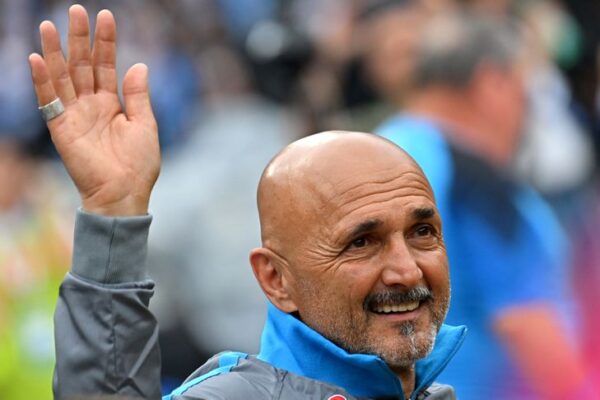 Interview with Napoli’s Coach: Strategies and Plans for the Current Season